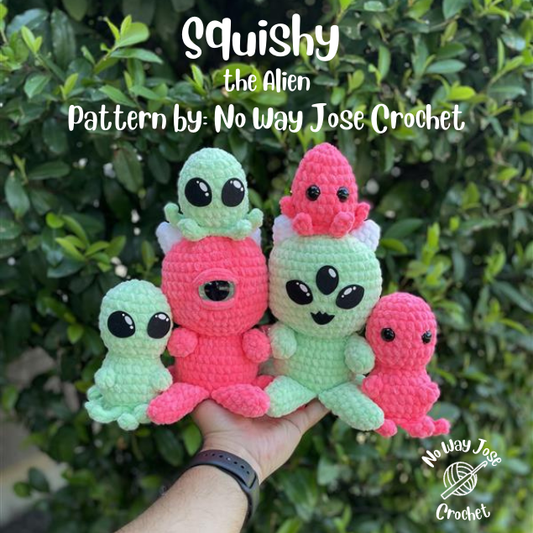 Squishy the Alien Crochet Pattern | Amigurumi Alien Plush PDF